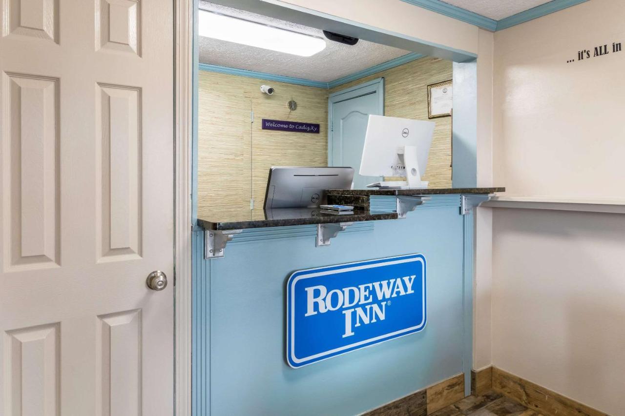 Rodeway Inn Cadiz Экстерьер фото